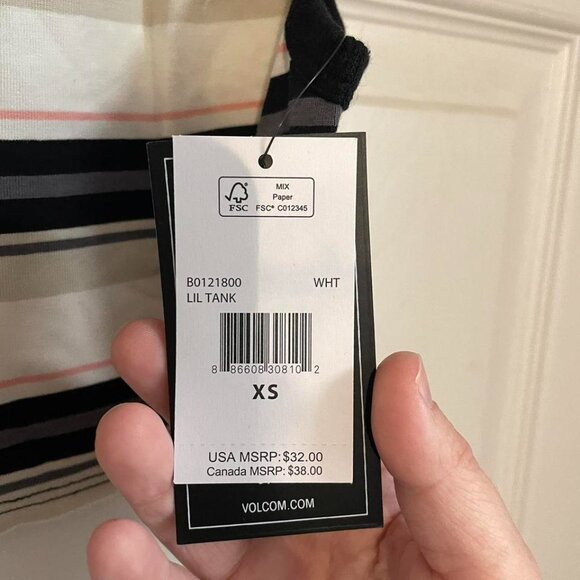 NWT Women's Volcom Crop Top - Picture 2 of 3